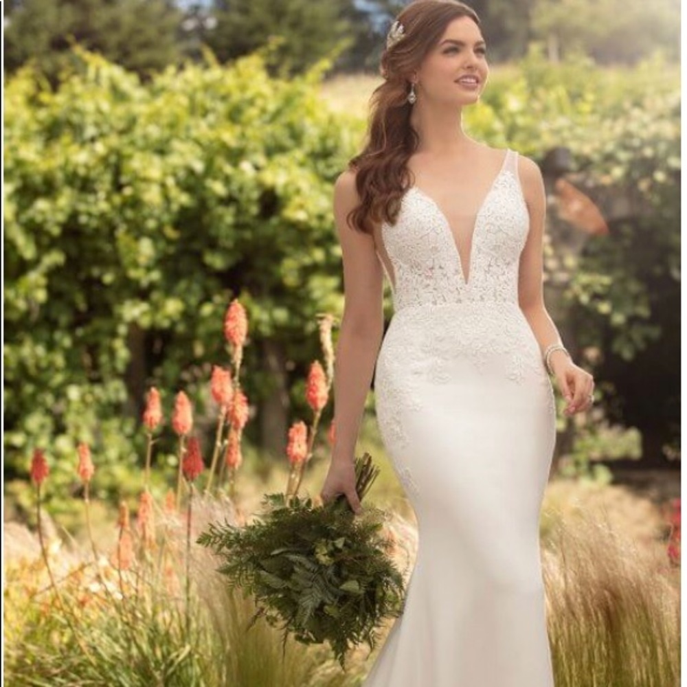 Essense of Australia Wedding Dress D2503 - Picture 2 of 8